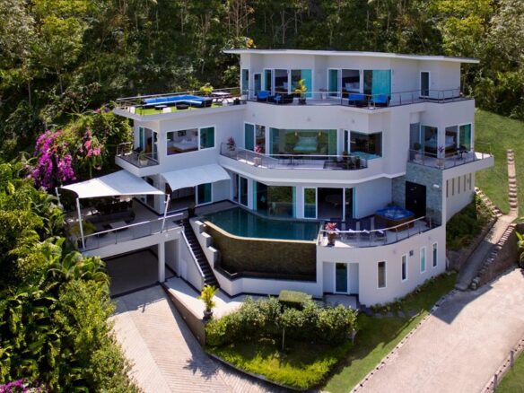 Phuket | Beautiful 6 BR Sea View Villa ID.18BT6187