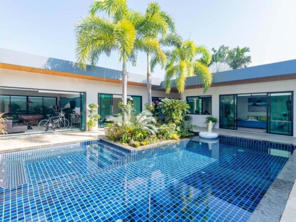 Phuket | Standalone tropical 4 Bedroom pool villa ID.23LY4111