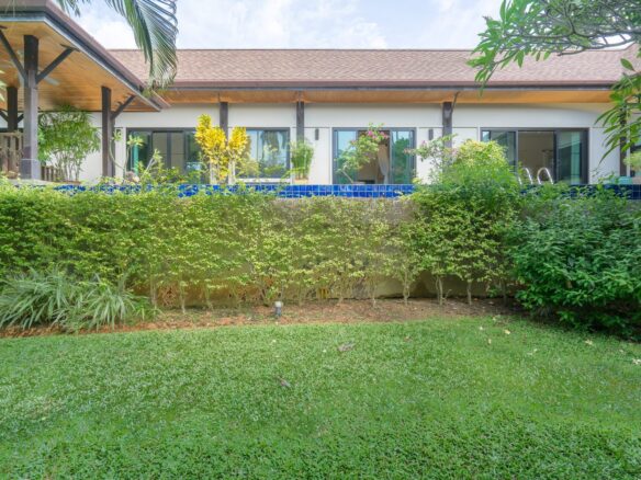 Phuket | 5 Bedroom Pool Villa in Naiharn ID.22NH5107