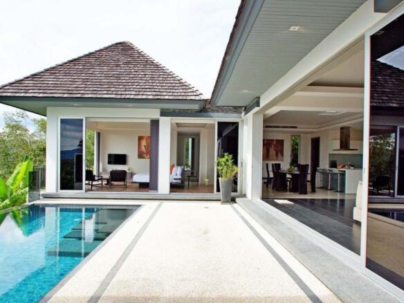 3 Bedroom Pool Villa in Layan ID. 20LA3103