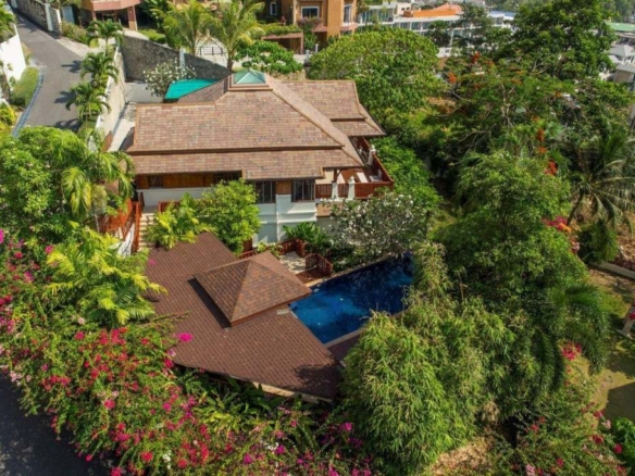 Phuket | SEA-VIEW PATONG 3 Bedroom villa ID.23PT3118