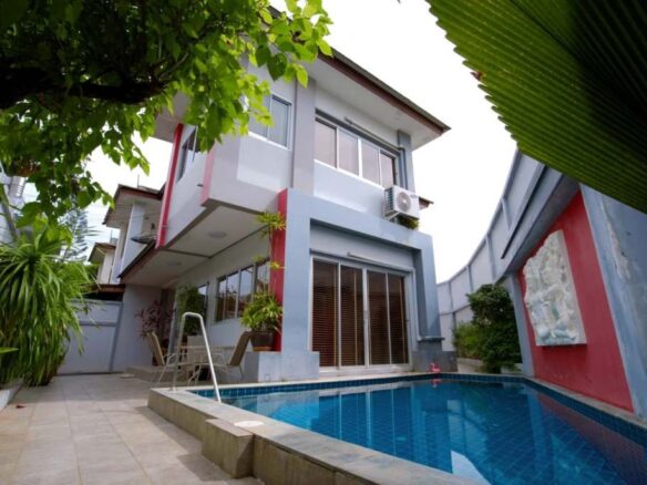 Phuket | 3 Bedroom Pool villa in Pasak for sale ID.23PS3112