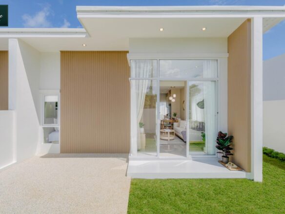 Beautiful 2 bedroom Modern Townhouse in Life Baan Kian ID.23TH201