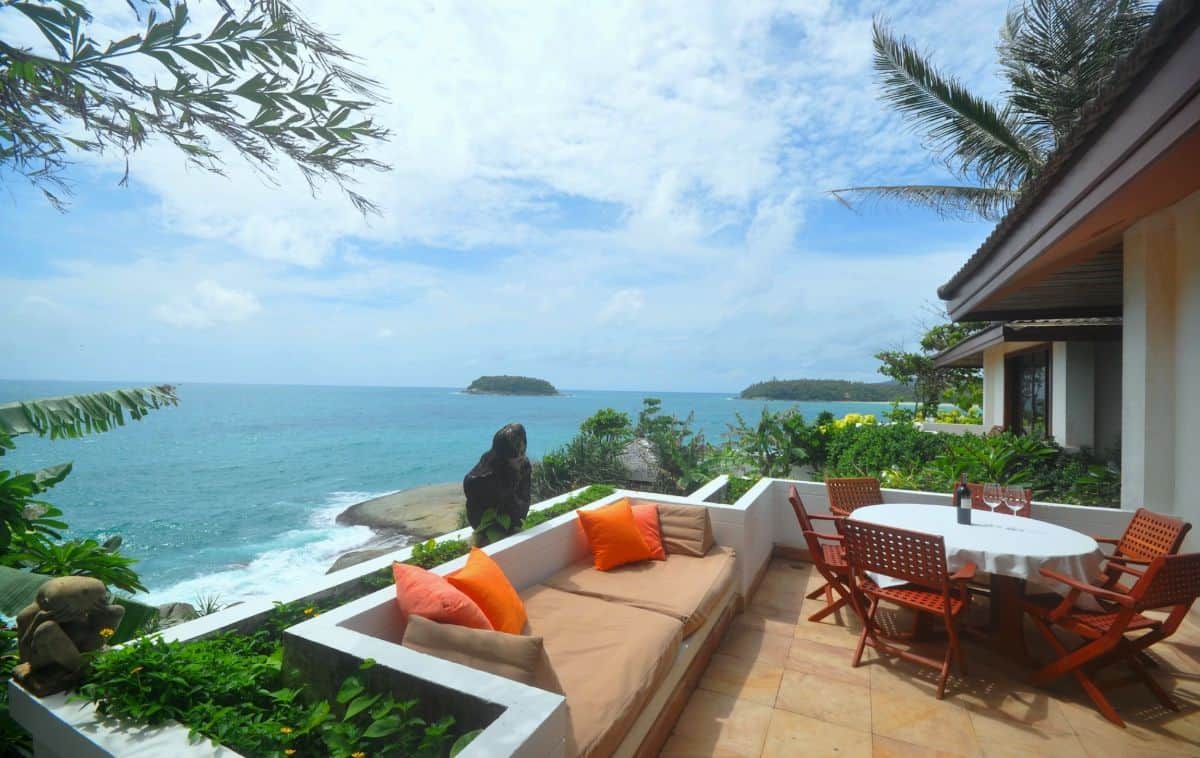 Ocean Front Kata Villa – To be fully Renovated
