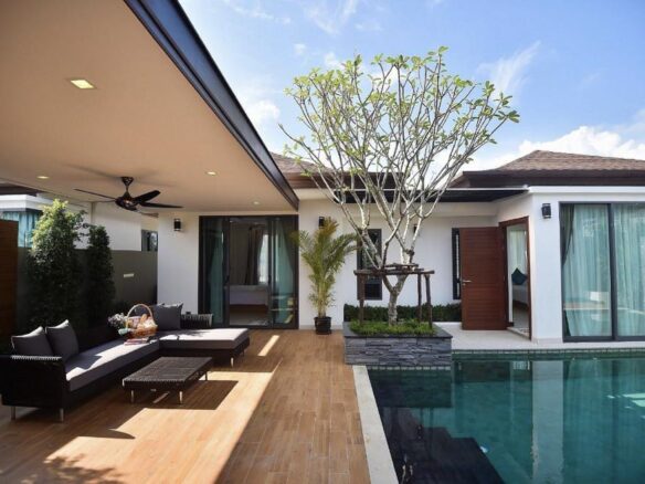 3 Bedroom Pool villa for sale in Pasak 8 ID.23PS3198