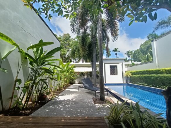 OXYGEN CONDOMINIUM 4 Bedroom Foreign Freehold ID.23BT4158
