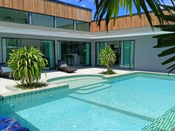Pool villa for sale 600sqm Sayiuan Rawai ID.23RW4188