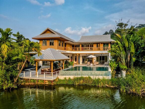 Lakeside 5 Bedroom Pool villa at 5 min from the Beach ID.23NY5189