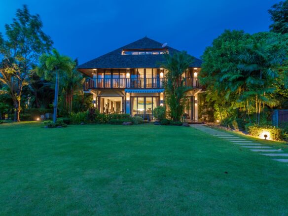 Villa on1Rai Plot of land 350m from Bangtao Beach ID.23BT5185
