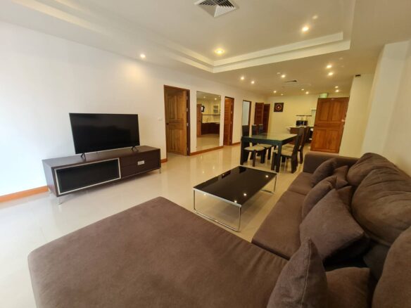 2 Bedroom Apartment walking distance to Surin Beach ID.24SU201