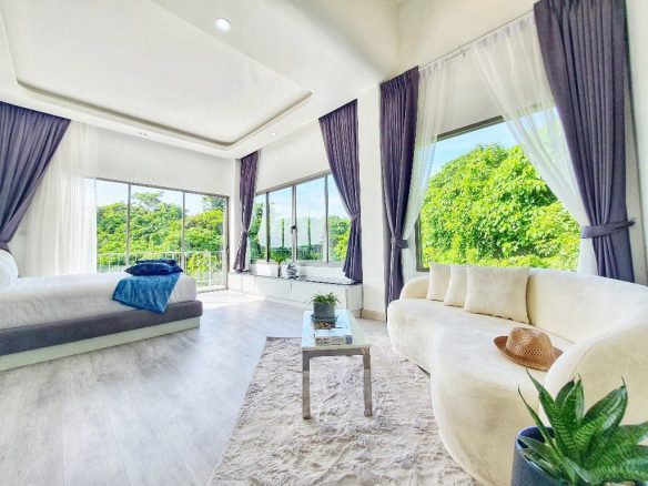 Phuket |4-bedroom pool villa Nai harn Beach ID.24RNT4125