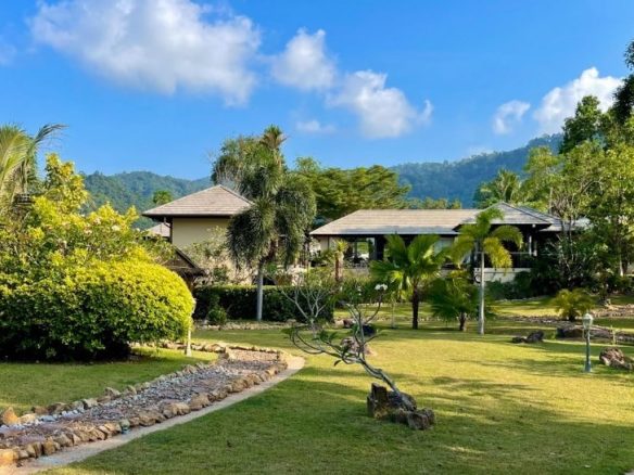 Koh Samui | 5 Bedroom Pool villa for sale ID.24KS5102
