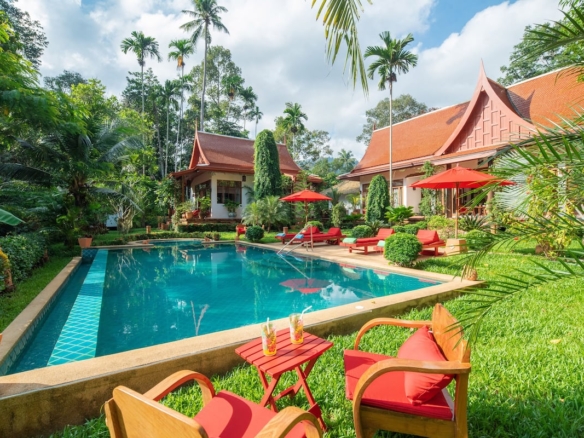 Koh Samui | Bali-Thai Style Villa for Sale in Maenam ID.24KS5102