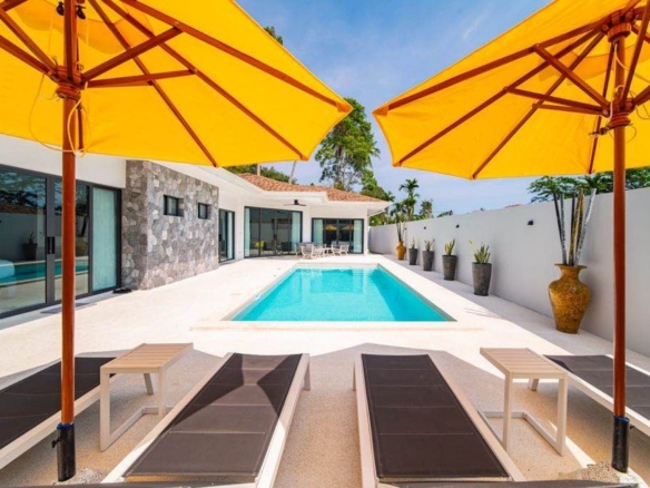 Koh Samui | Stunning 3 Bedroom pool villa for sale ID.24KS3189