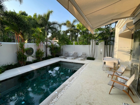 Phuket | For Sale 3-Bedroom Pool Villa in Pasak ID.24PS3135