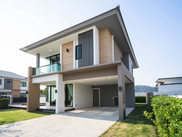 Hua Hin | Luxurious 3-Bedroom Villa in Zermatt ID.24HH3030
