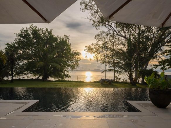 Phuket | For Sale  Luxury Villa  5 Bedrooms ID.24TH5128