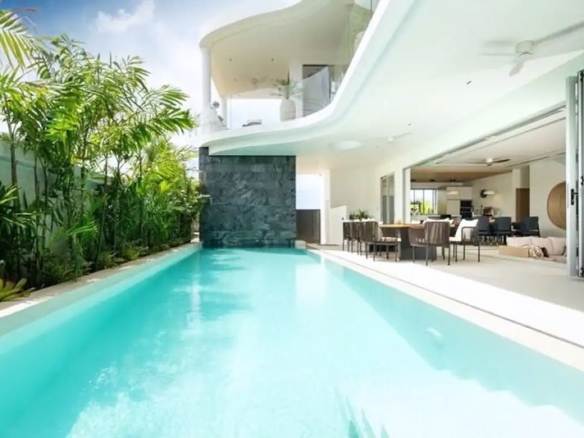 Phuket | 5 Bedroom  Pool villa for Sale ID.24RW5174