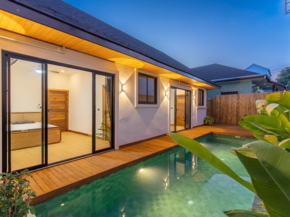 Phuket | 2 Bedroom Villa for Sale in Rawai ID.24RW2103