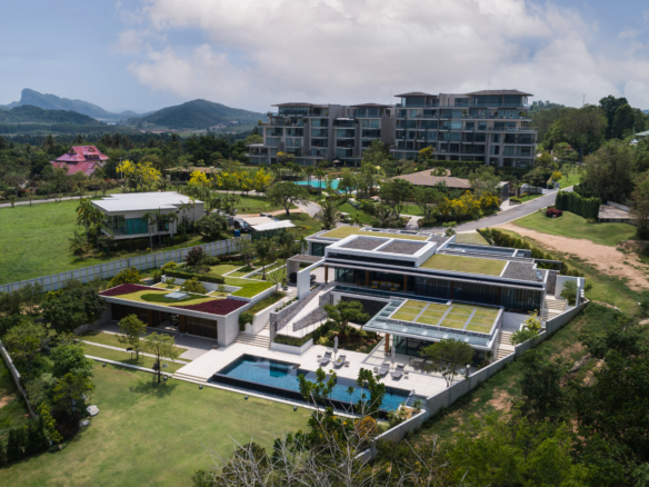 Pattaya | Pool Villas in Pattaya-Bangsaray ID.24PAT2116