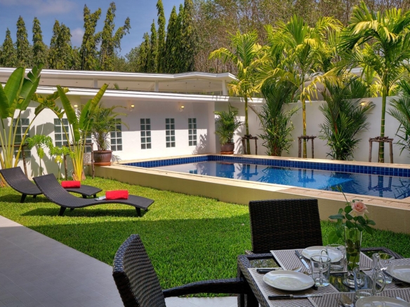 Phuket | Mango Villa Spacious 4 Bedroom ID.24PK3105