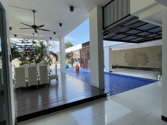 Hua Hin | Tira Tiraa condo for Sale ID.24HH287
