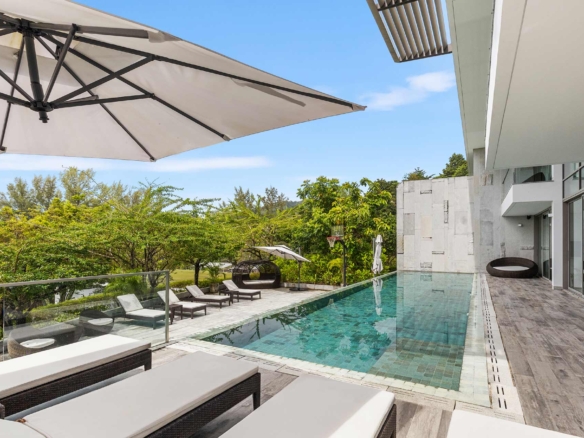 Phuket | Malaiwana Patio Duplex for Sale ID.24T4109