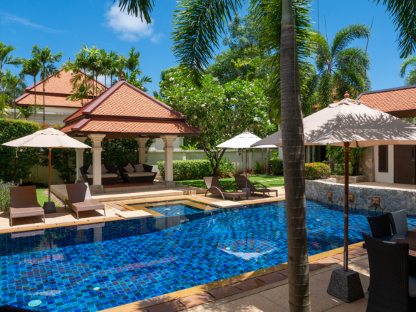 Phuket |  Beautiful Pool Villa for Sale ID.24BA4189
