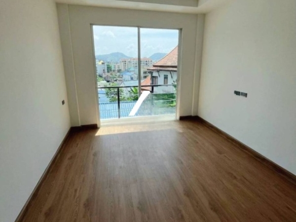 Phuket | 3 bedroom Townhouse Patong for Sale