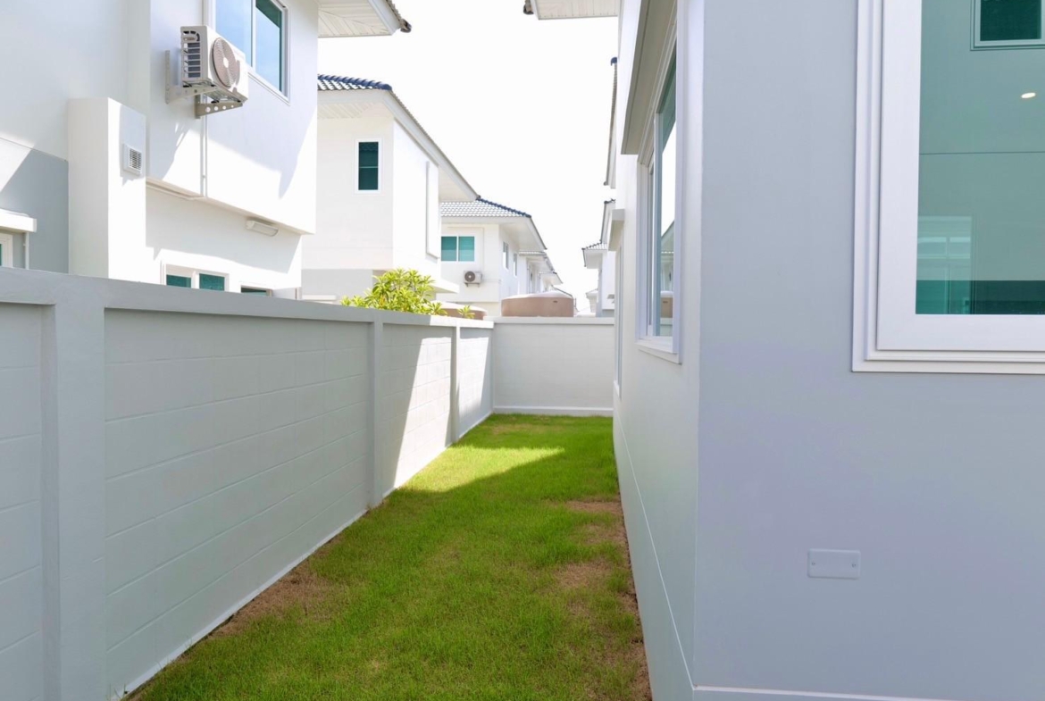 WhatsApp Image 2025-01-14 at 16.22.47 (12)