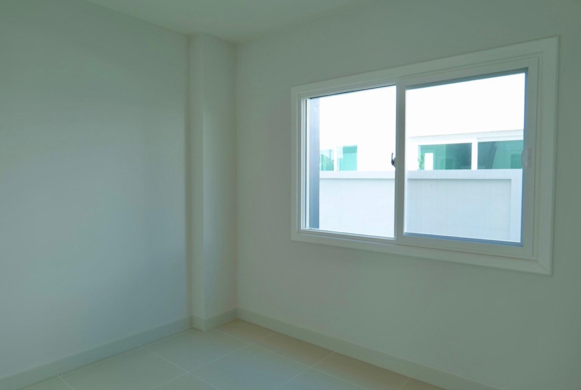 WhatsApp Image 2025-01-14 at 16.22.48