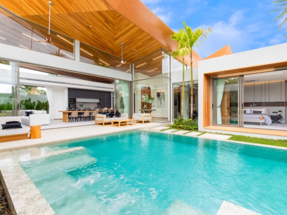 Phuket | Modern Luxury Villa with Private Pool Zenithy Luxe