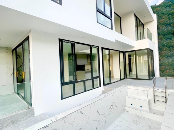 Phuket | Mali Thai Villa Kata – Luxury Pool Villas Near the Beach