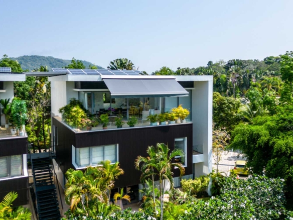 Phuket | Luxury 3-Bedroom Apartment for Sale at Lotus Gardens