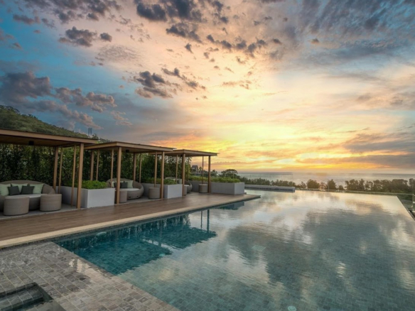 Phuket | 1-Bedroom Apartment for Sale at Mida Grande