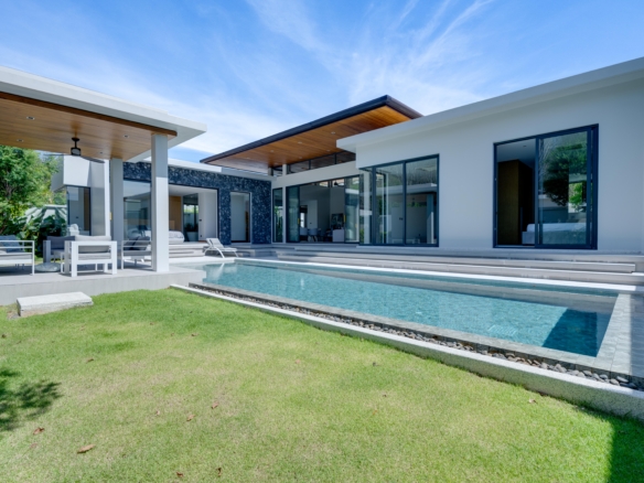 Phuket | Botanica Modern 4-Bedroom Pool Villa for Sale