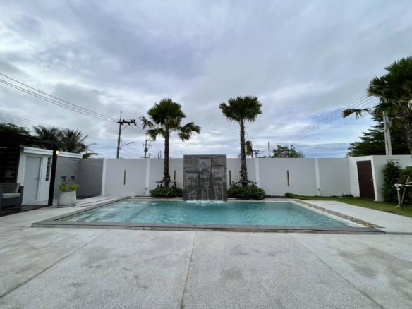 Phuket | Manik Pool Villa for Sale