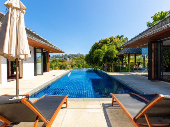 Phuket  4-Bedroom Private Pool Villa in Rawai