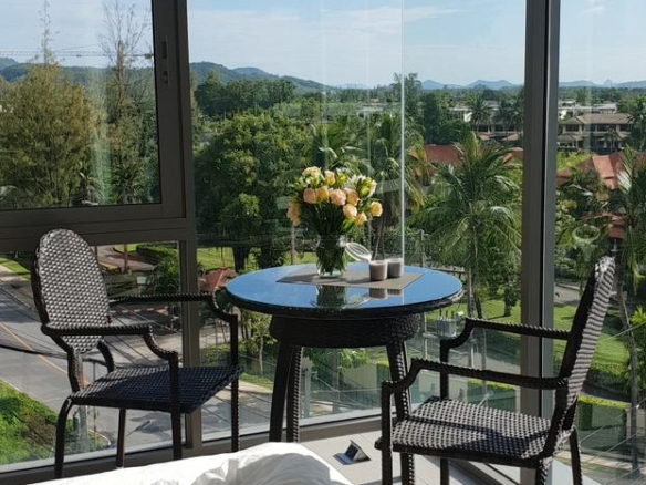 Phuket | Apartment for Sale at Oceanstone with Laguna View
