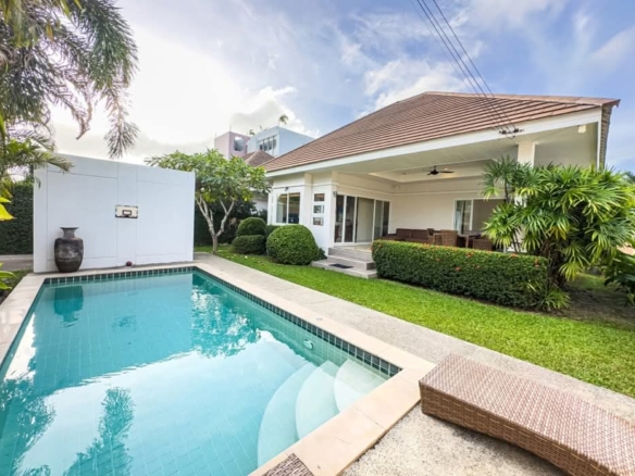 Phuket | Modern 2-Bedroom Pool Villa in Rawai for Sale