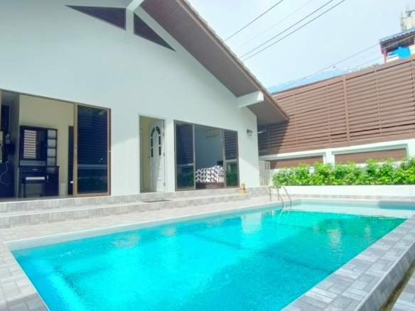 Phuket | 3 Bedroom Patong – Kathu for Sale