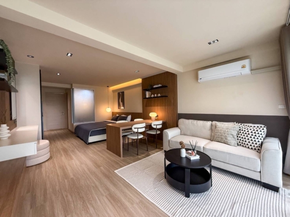 Phuket | Phuket Golf Resort Condo for Sale
