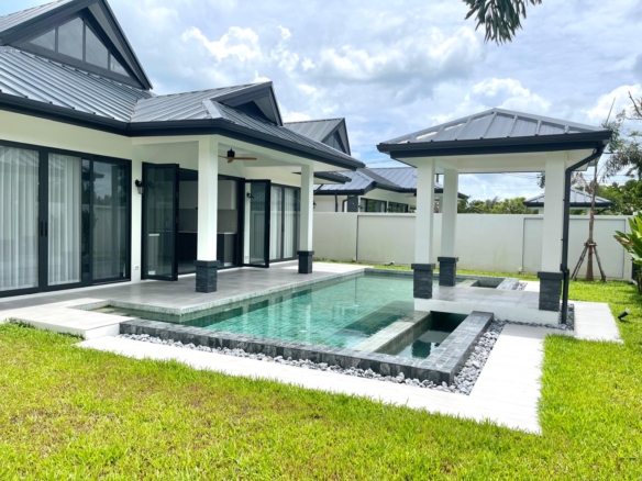 Modern 3- and 4-Bedroom Pool Villas for Sale