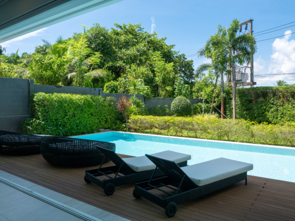 The Lux Villa A1 – Entertainer’s Dream in Pasak 8