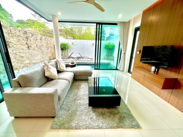 Ready-to-Move-In Private Pool Villa for Sale – Pasak Soi 8/7