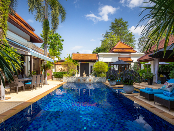 Luxury 4 Bedroom Pool Villa in Sai Taan Estate