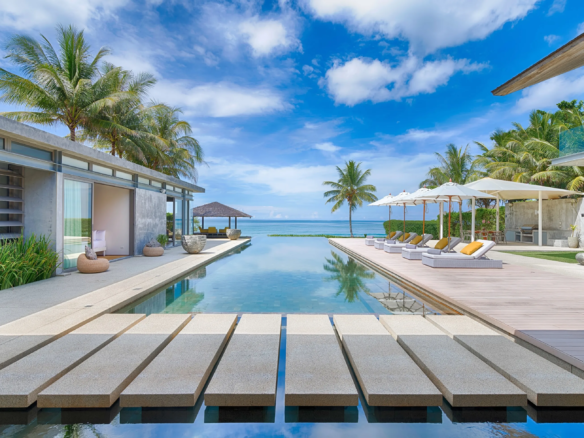 Exclusive Beachfront Luxury Villa – Natai Beach