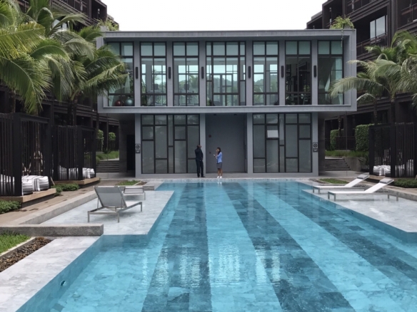 Saturdays Condo  | 1 Bedroom Condominium for Sale
