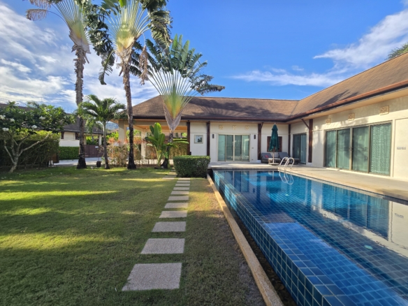 Elegant 3 Bedroom Private Pool Villa for Sale in Rawai