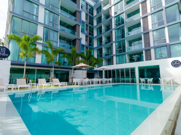 Oceanstone Condominium | Modern 1 Bedroom Condo for Rent